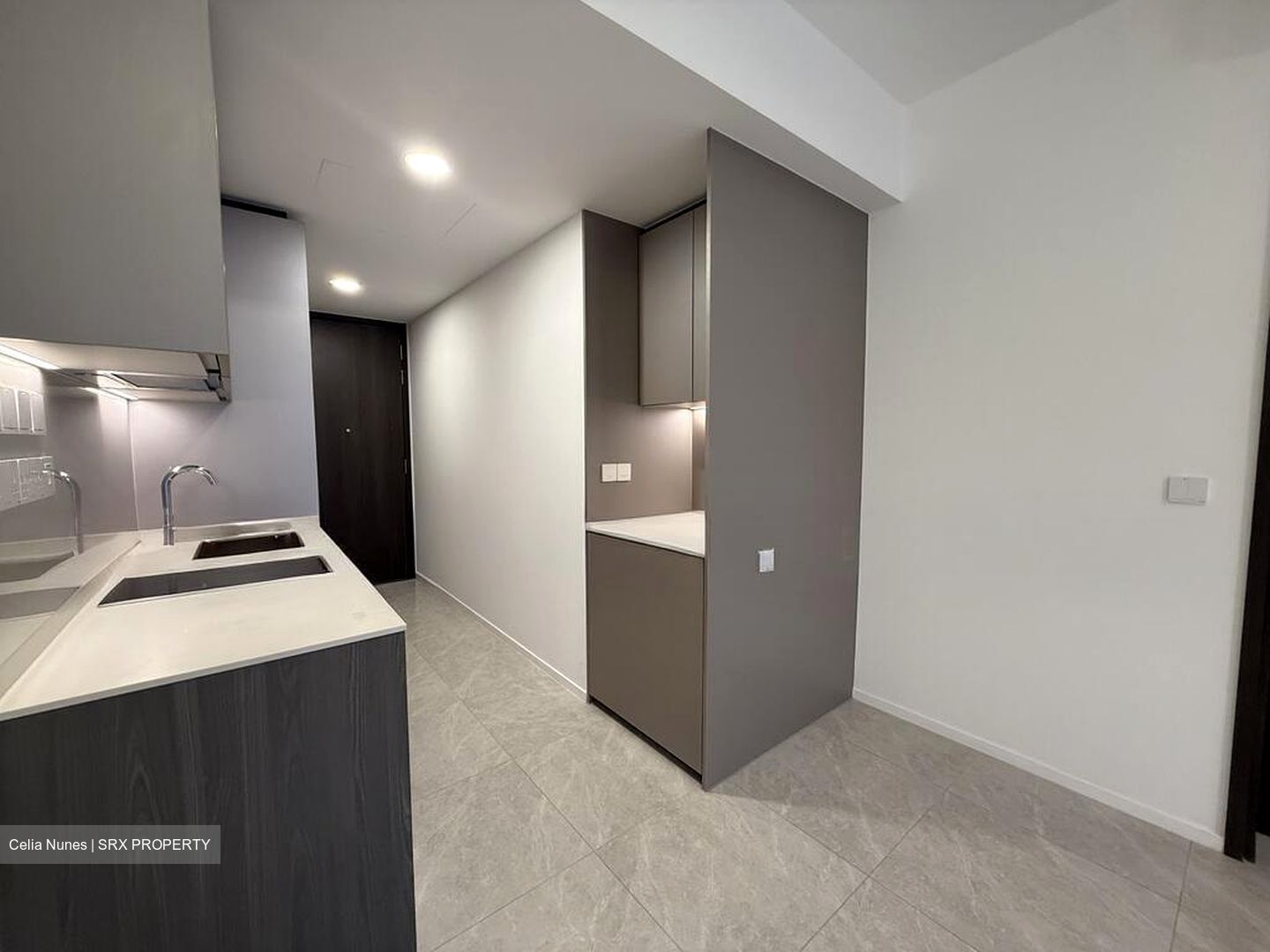 Piccadilly Grand (D8), Apartment #633772381